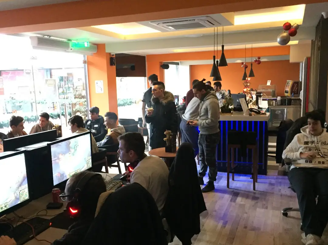 Изображение клуба Gnet Internet Cafe № 1