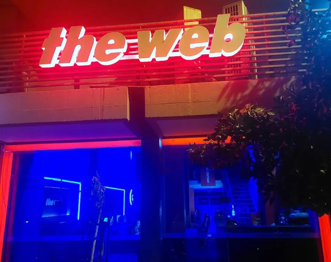 Изображение клуба The Web № 5