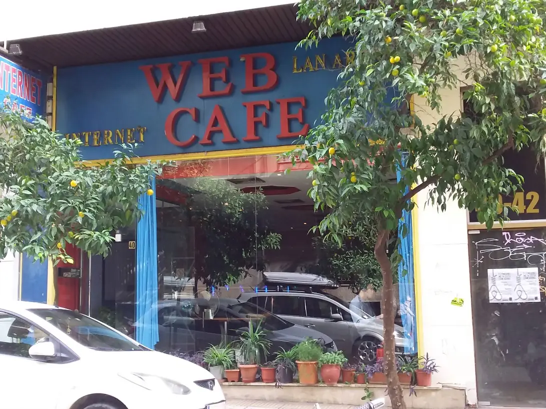Изображение клуба Web Cafe Fokionos Negri № 3