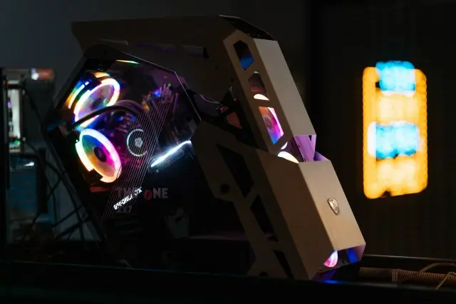 Изображение клуба White Raven № 10