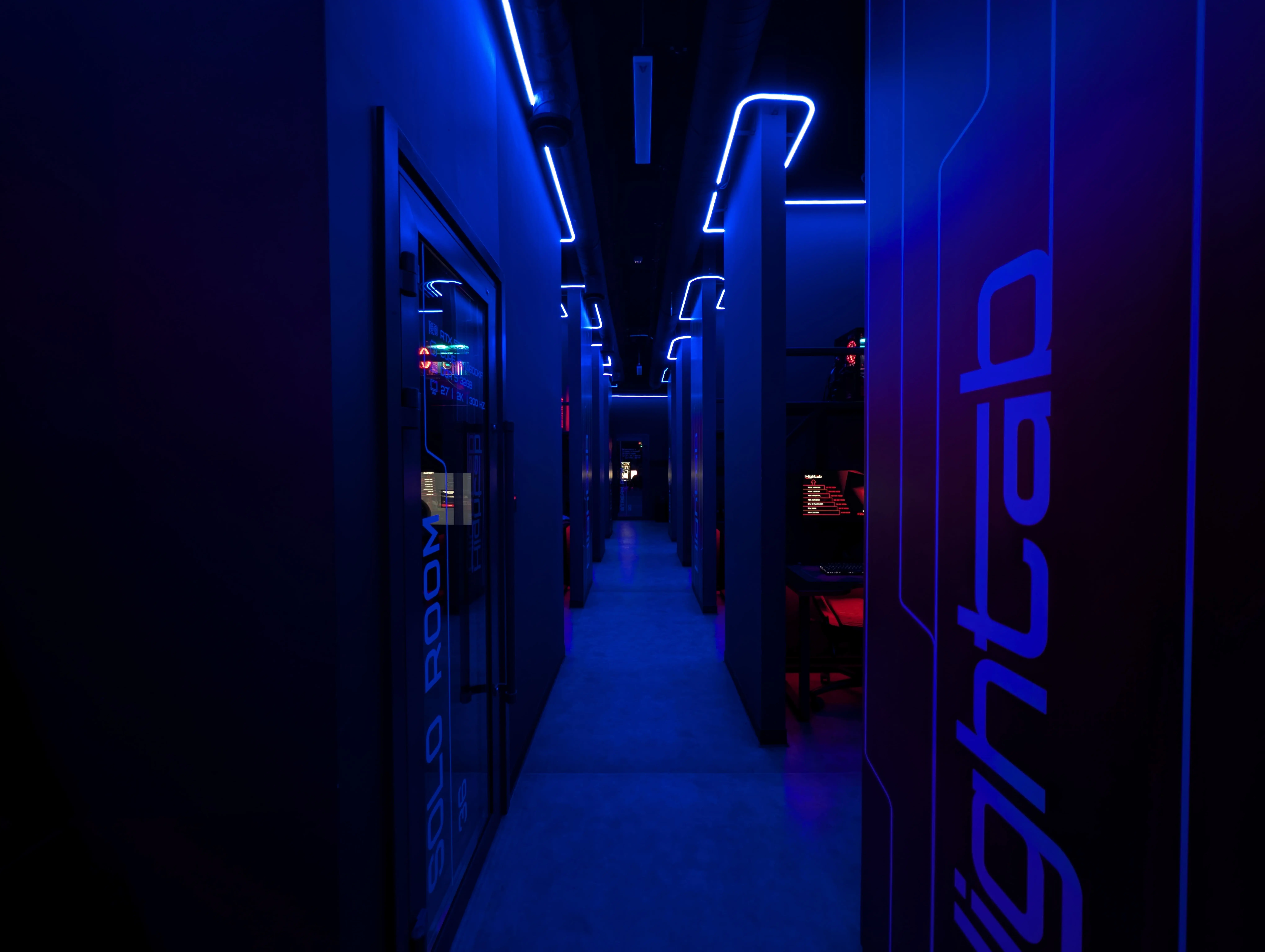 Изображение клуба Hightab Екатеринбург Викулова № 9