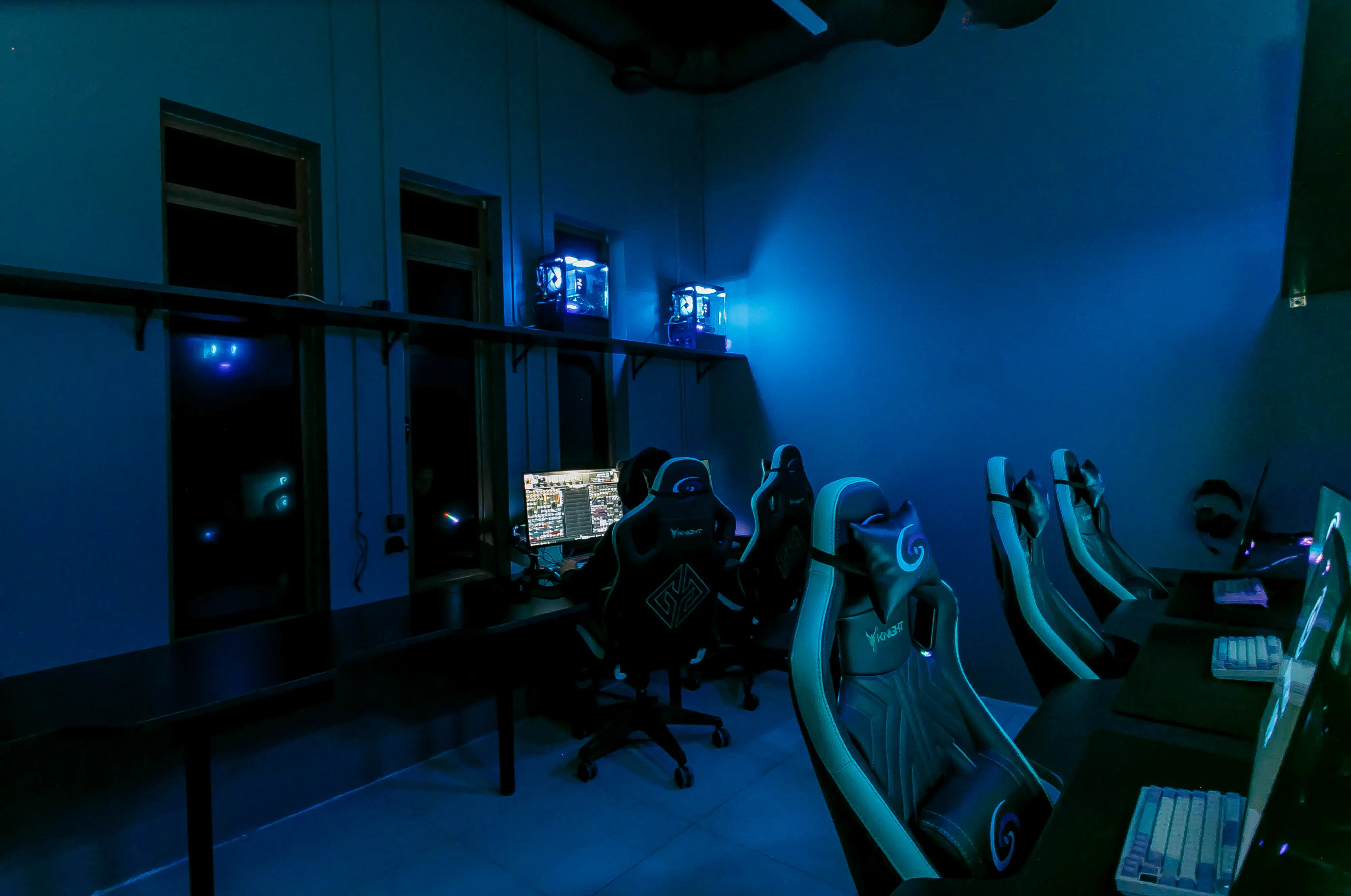 Изображение клуба Галактика № 7