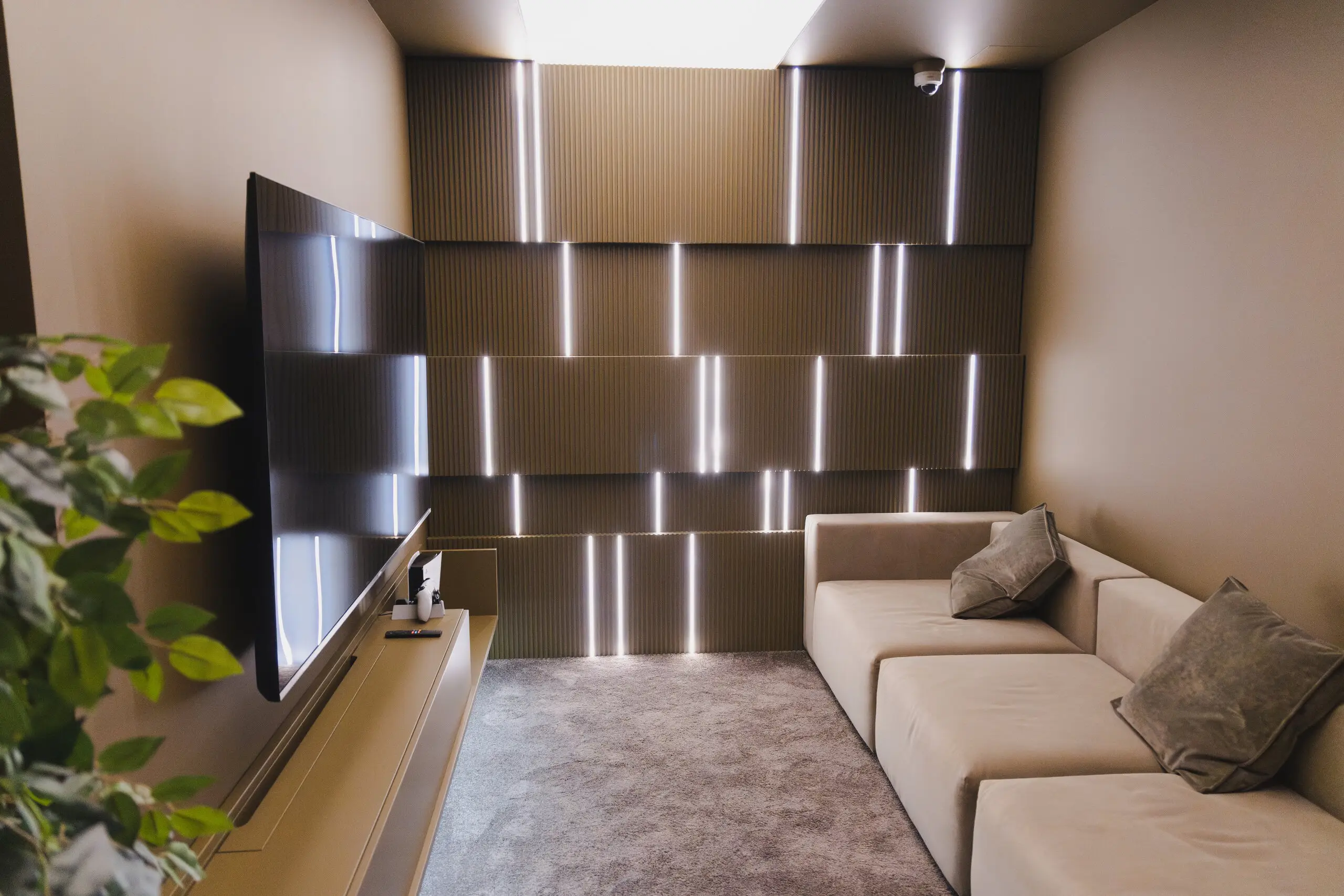 Изображение клуба RES Space № 10