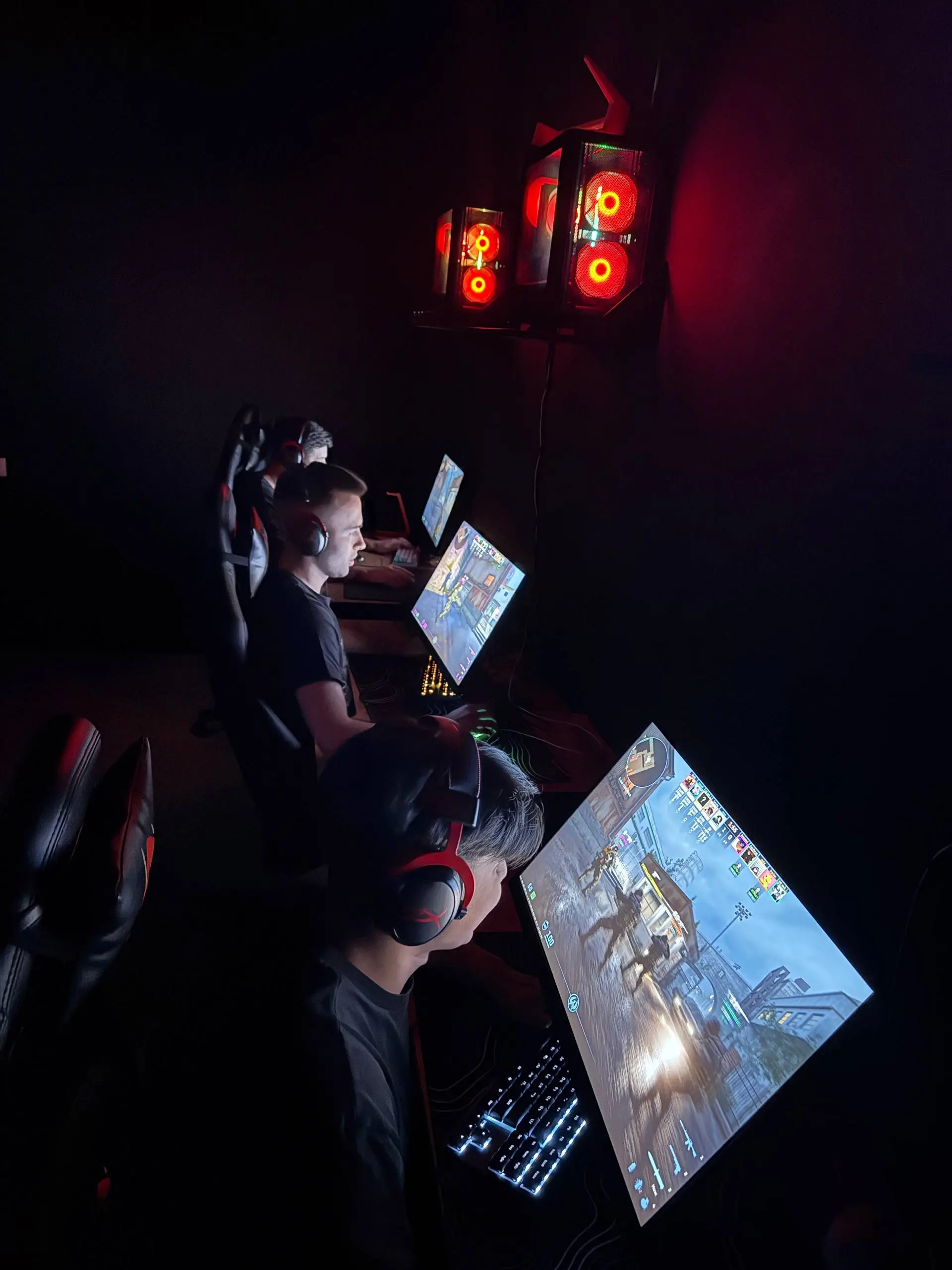 Изображение клуба OSIRIS № 8