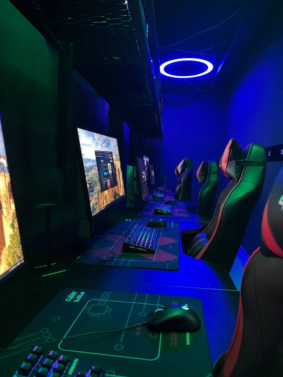 Изображение клуба 14/3 № 3