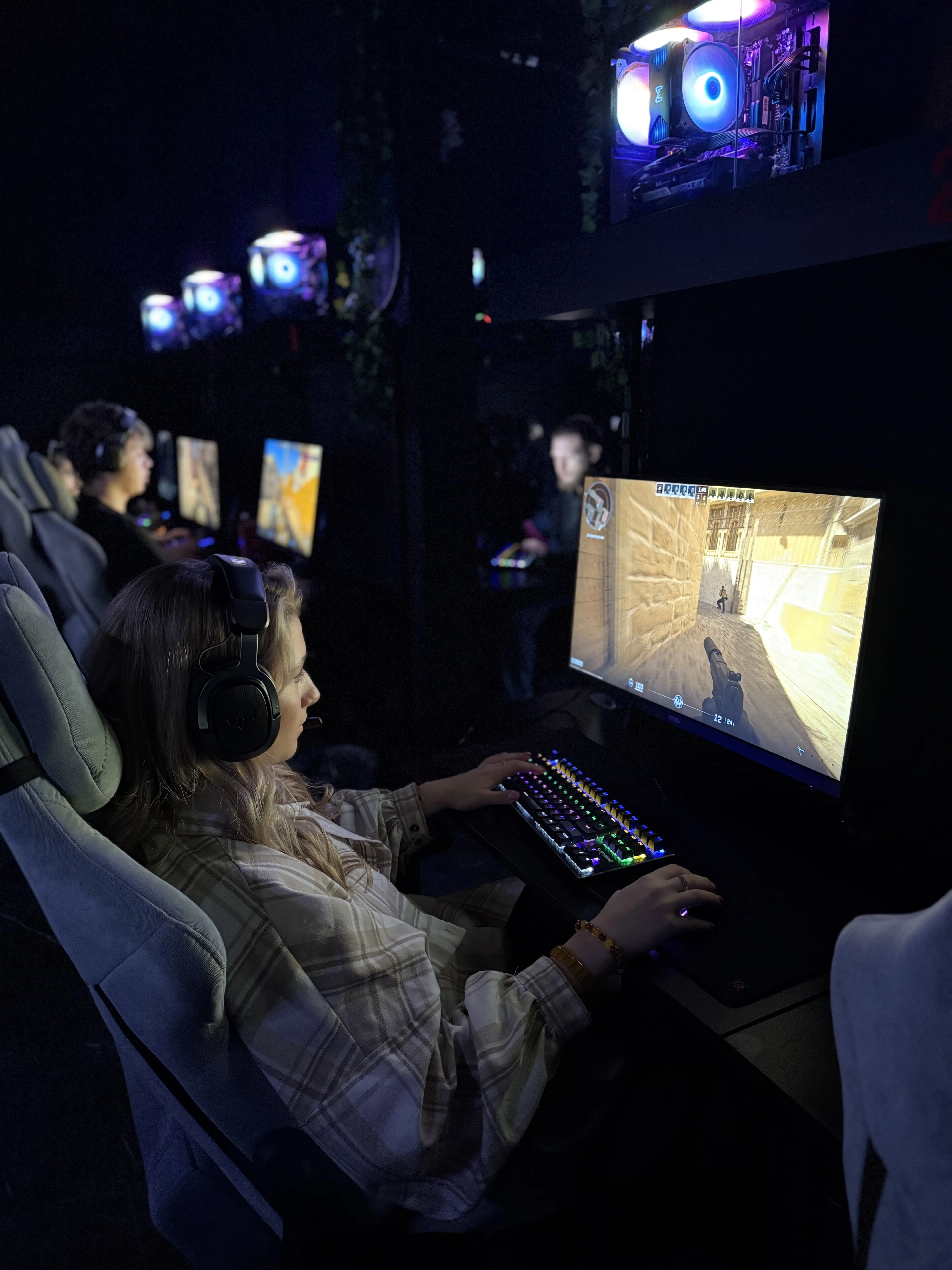 Изображение клуба На миду № 5