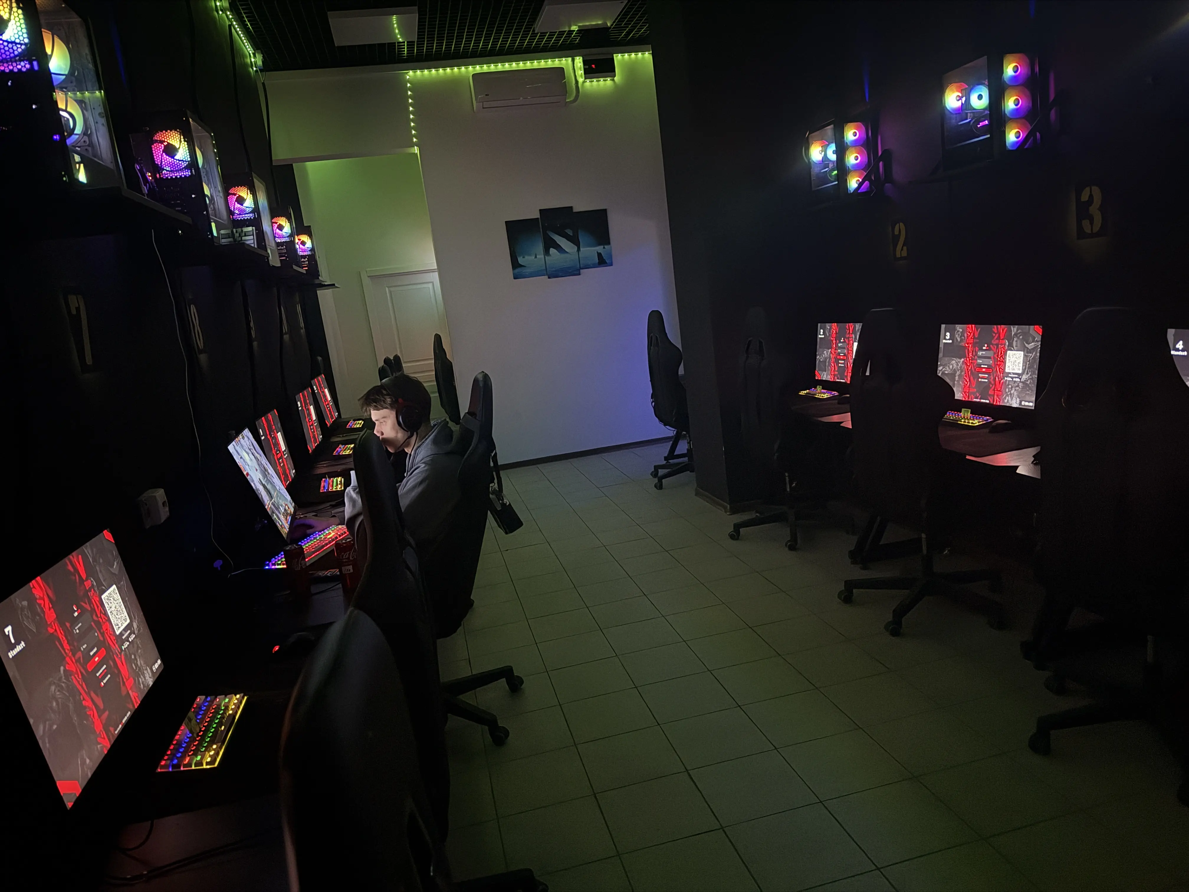 Изображение клуба Cyber lobby № 3