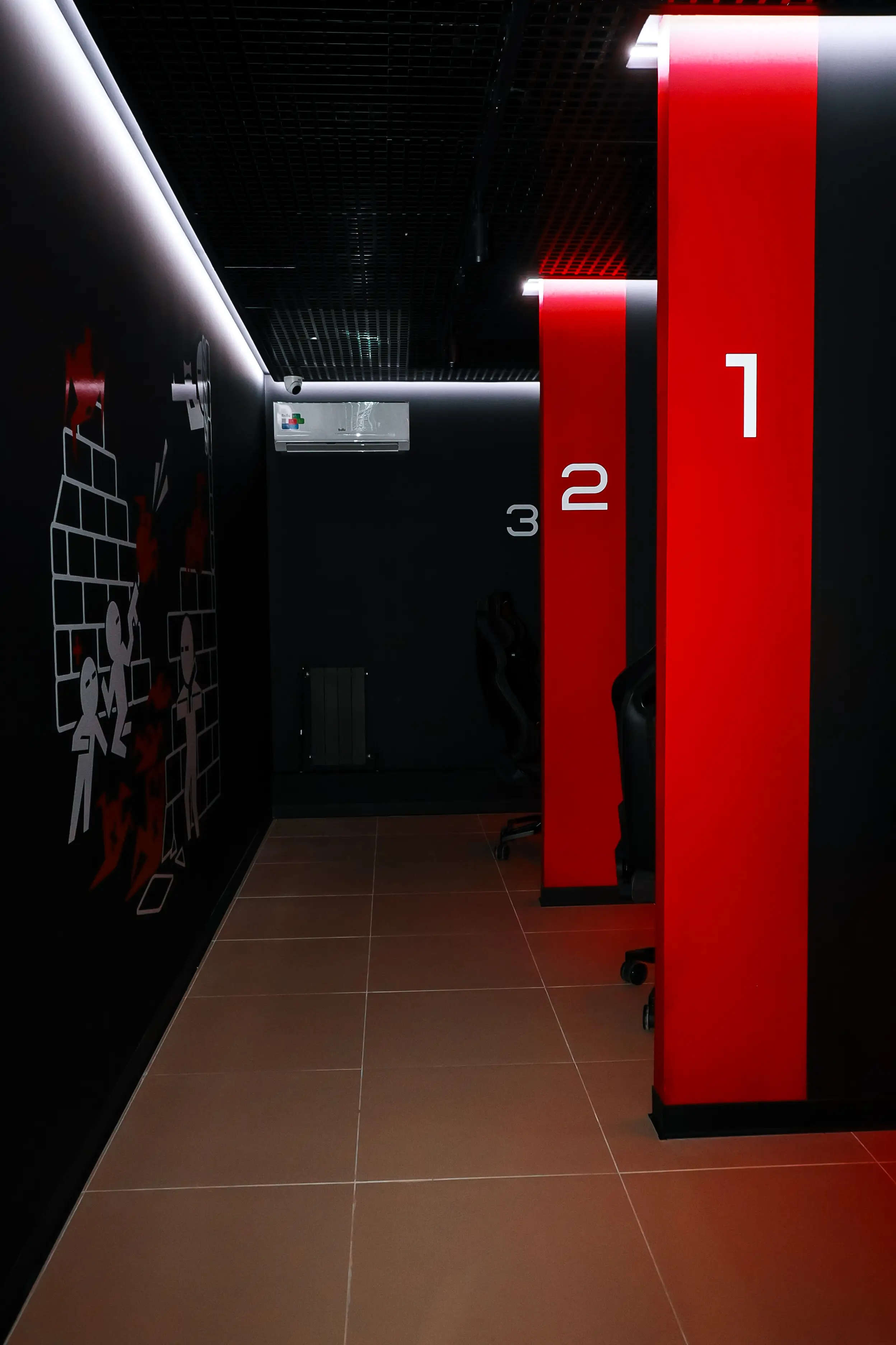 Изображение клуба Минус Ван № 3