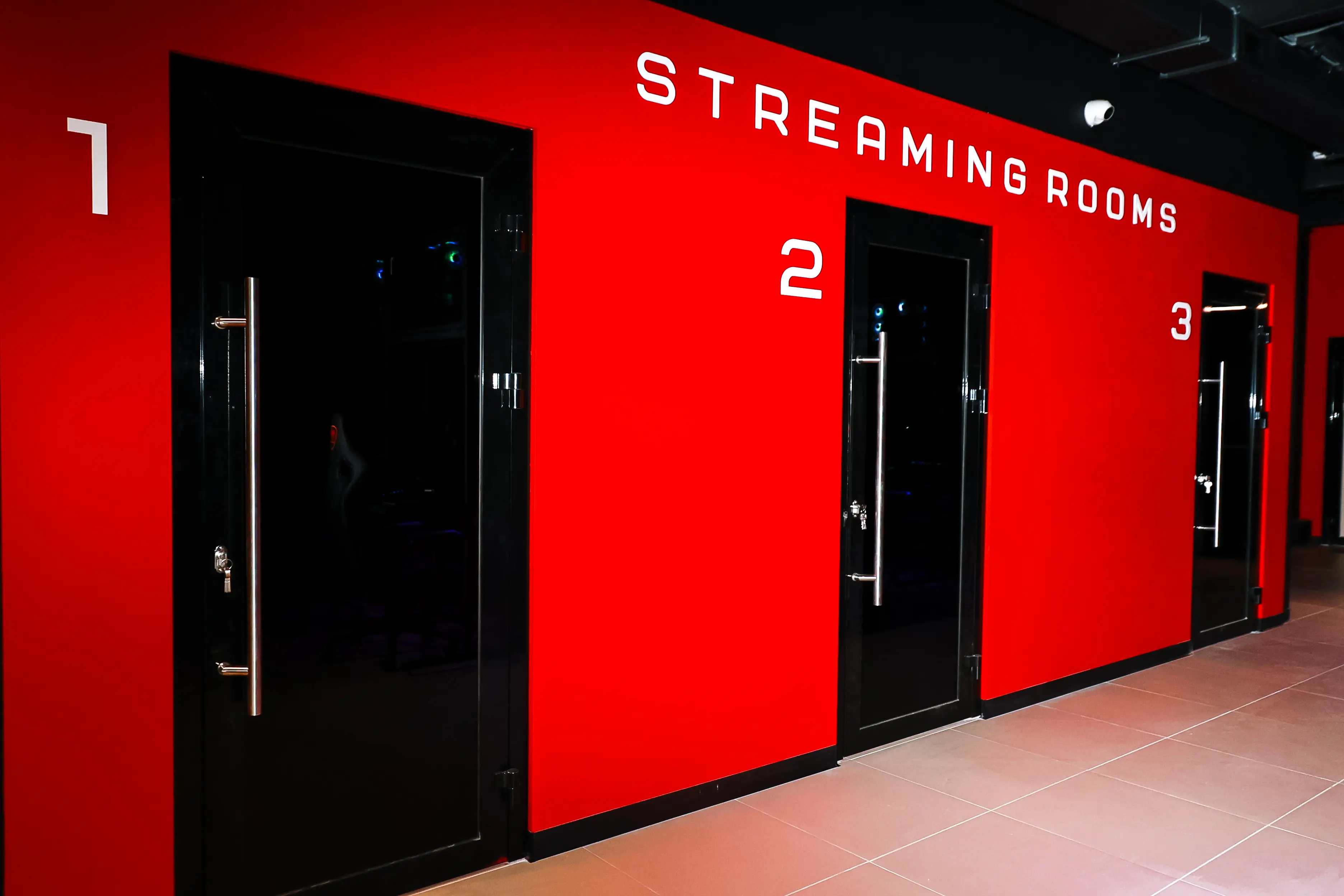 Изображение клуба Минус Ван № 2