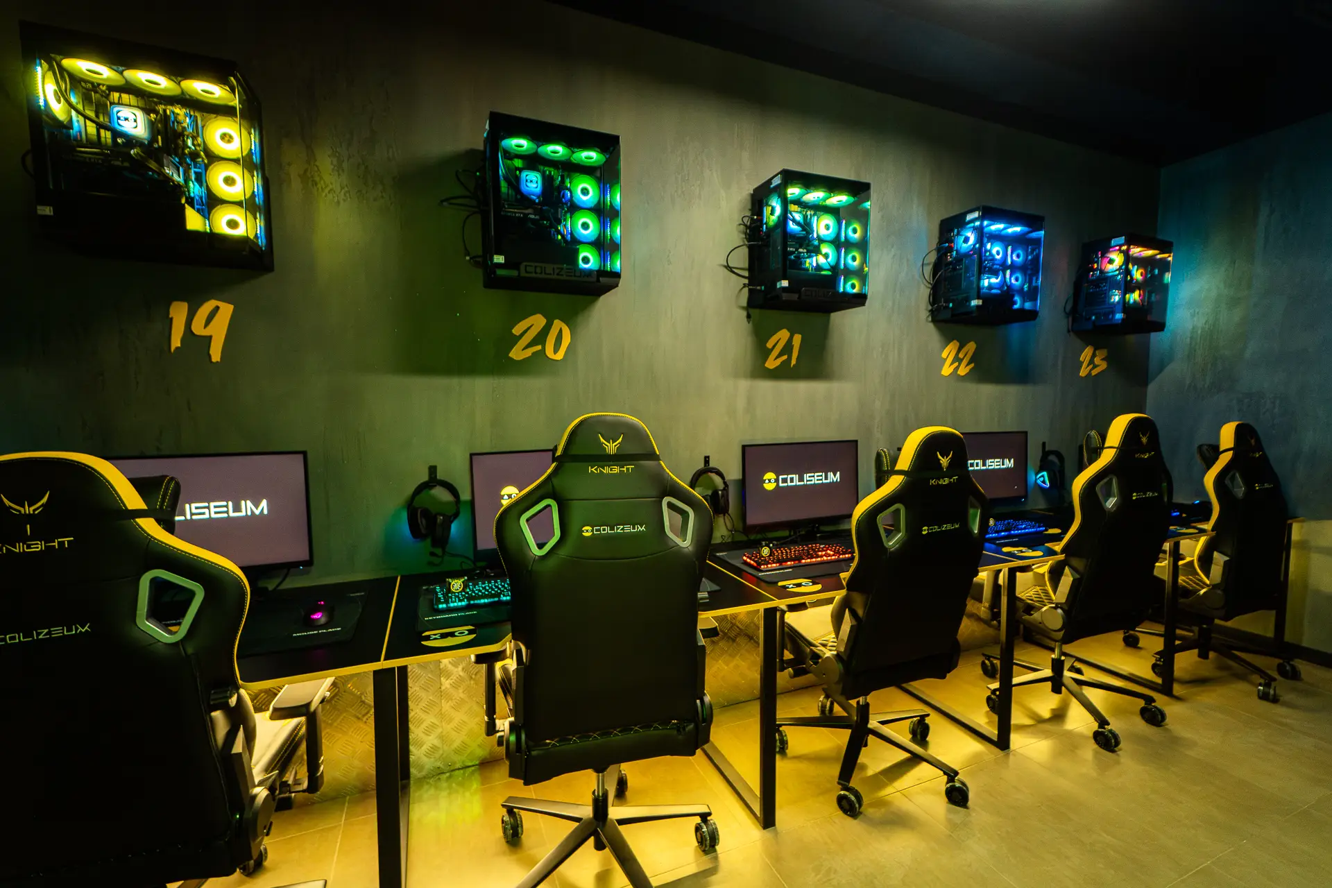 Изображение клуба Coliseum Евпатория № 7