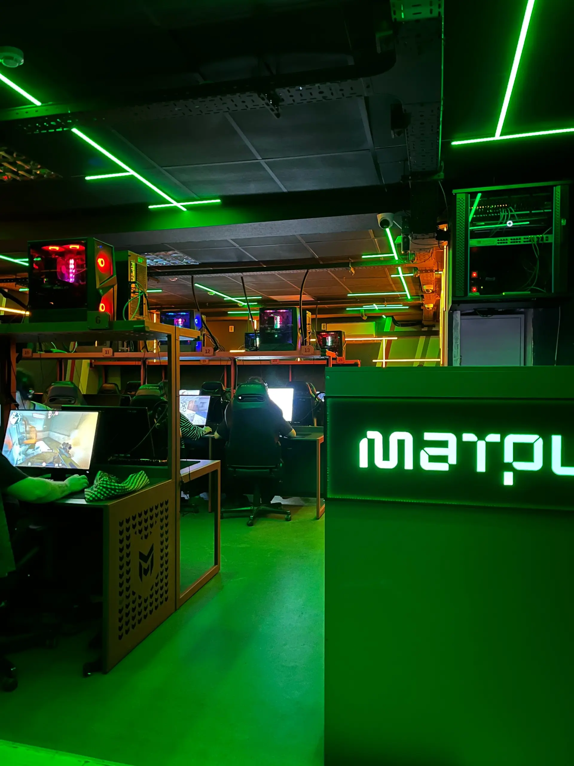 Изображение клуба Матрица № 8