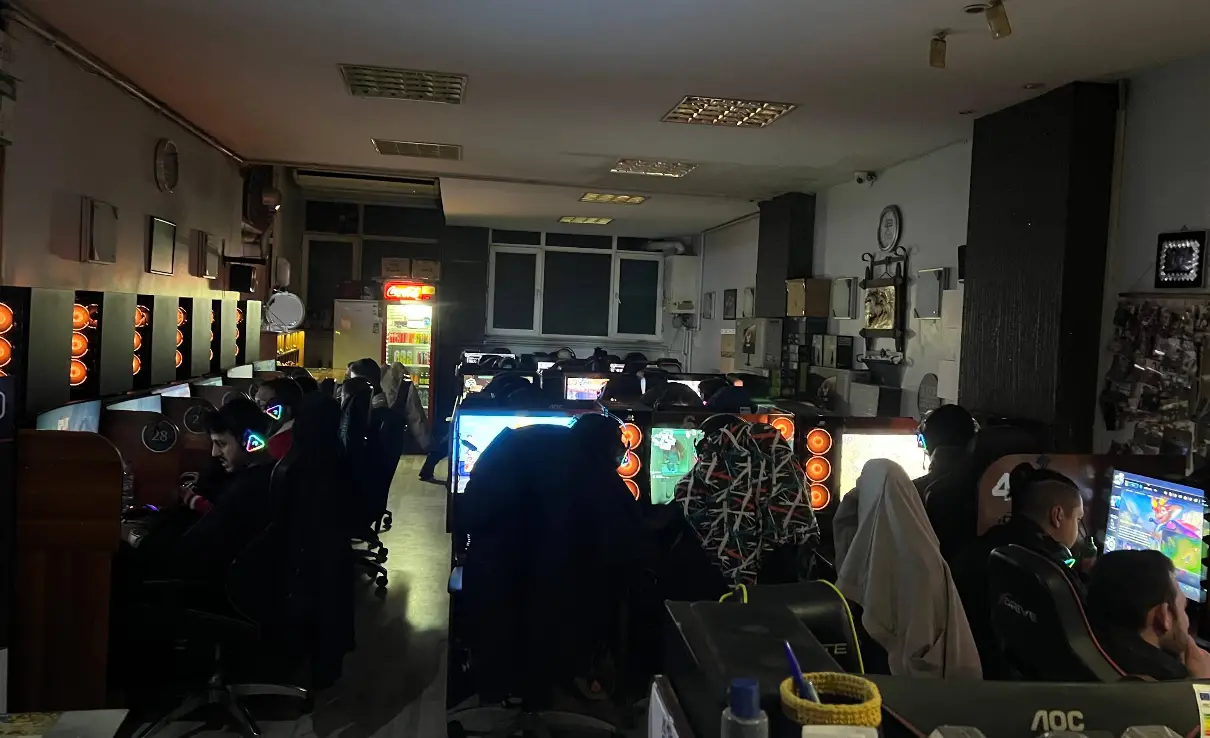 Изображение клуба AK@Sİ GAMİNG E-SPOR OYUN MERKEZİ № 2