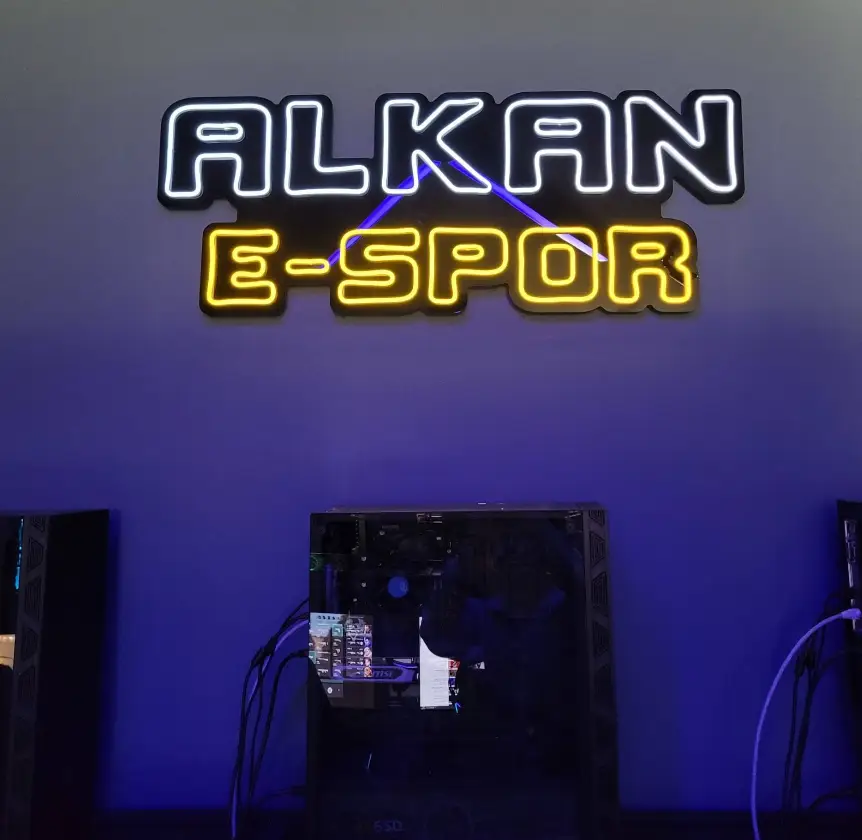 Изображение клуба Alkan E-SPOR İnternet Cafe № 2