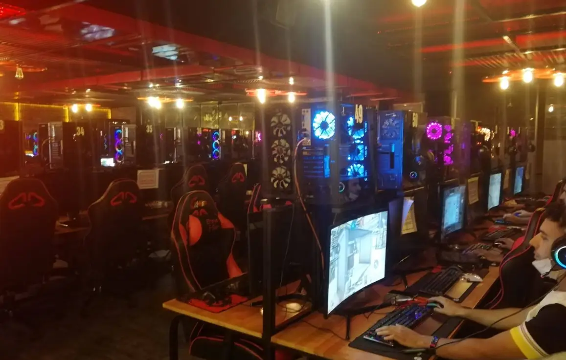 Изображение клуба Eftelya E-Spor Gaming House № 3