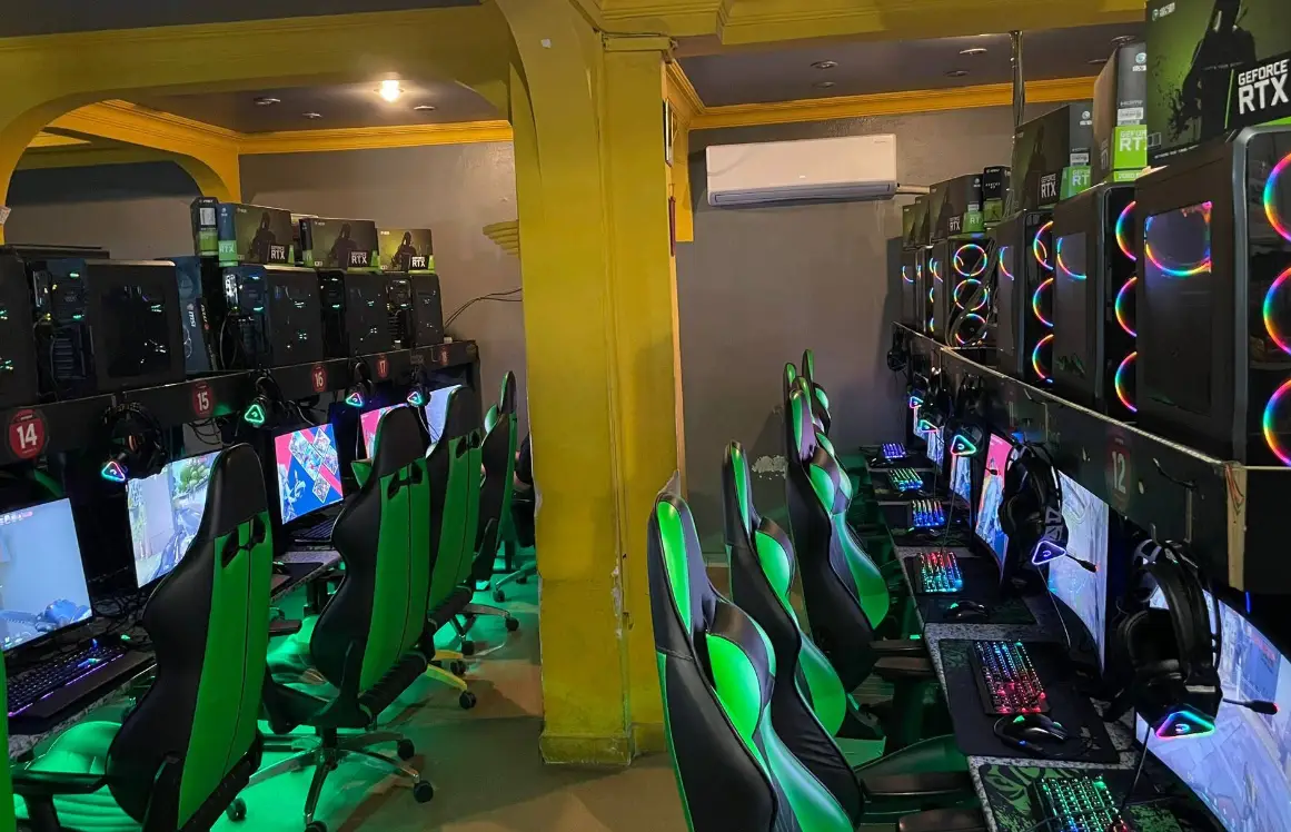 Изображение клуба Free Internet Cafe № 1