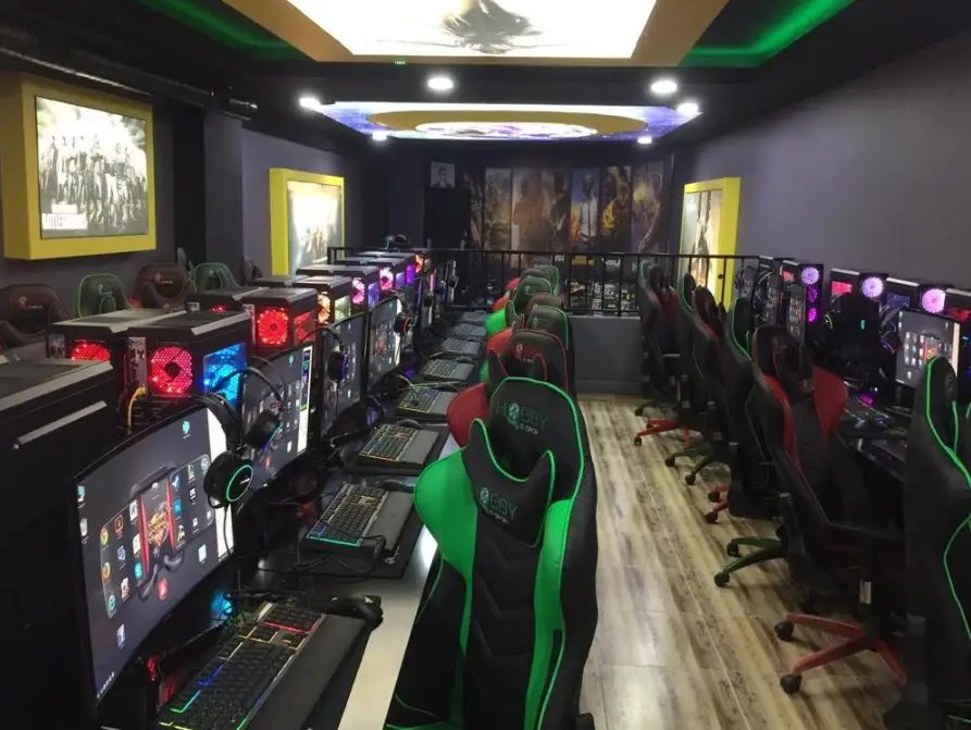 Изображение клуба Hobby E-Spor internet Cafe № 3