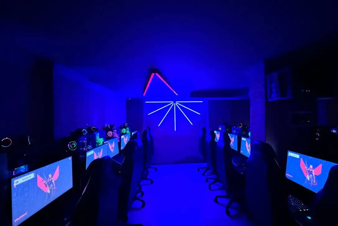 Изображение клуба Internet Cafe Paris № 3