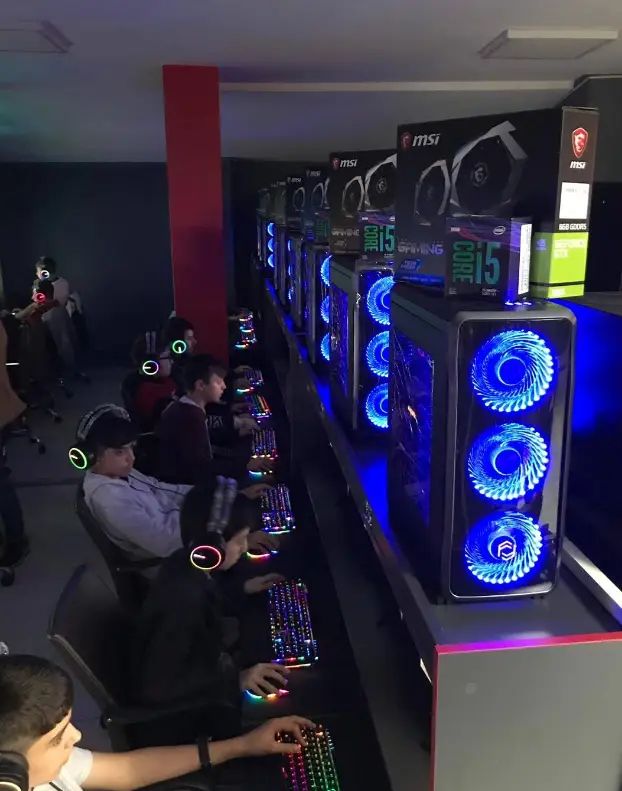 Изображение клуба Metropol Internet Cafe № 2