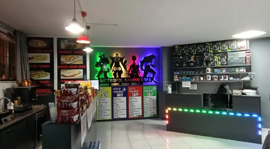 Изображение клуба Metropol Internet Cafe № 1