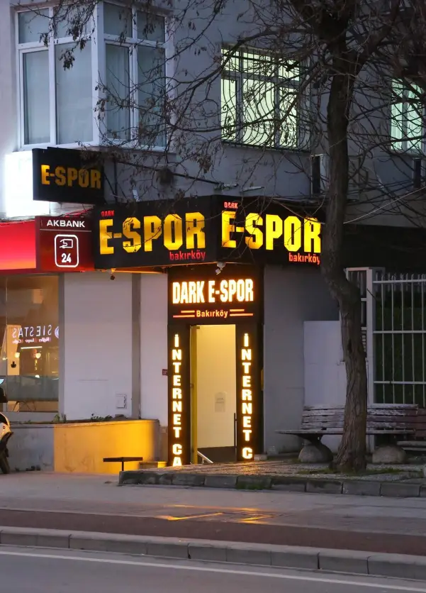 Изображение клуба NEW E-Spor Bakırköy İnternet Cafe № 3