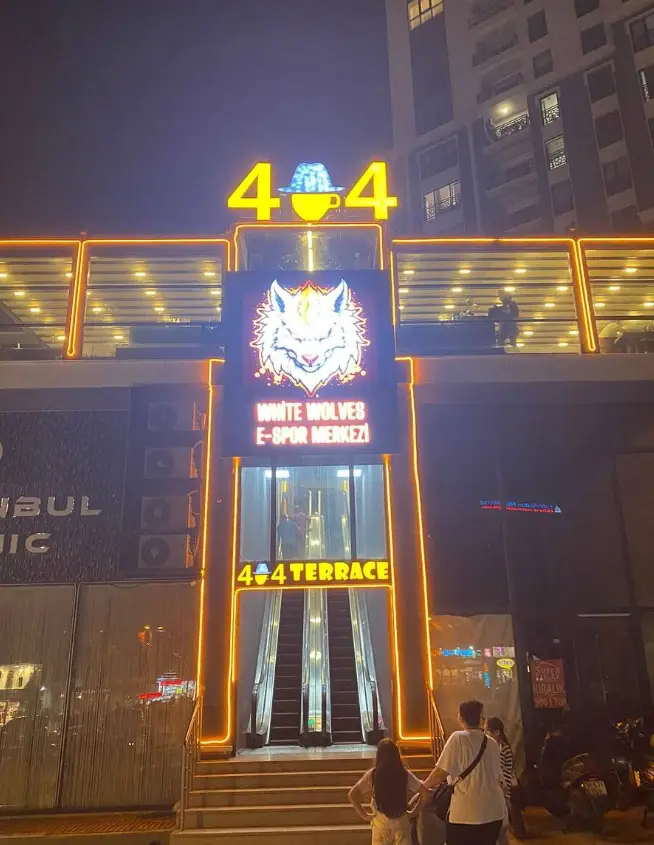 Изображение клуба White Wolves Espor ve Oyun Merkezi № 2