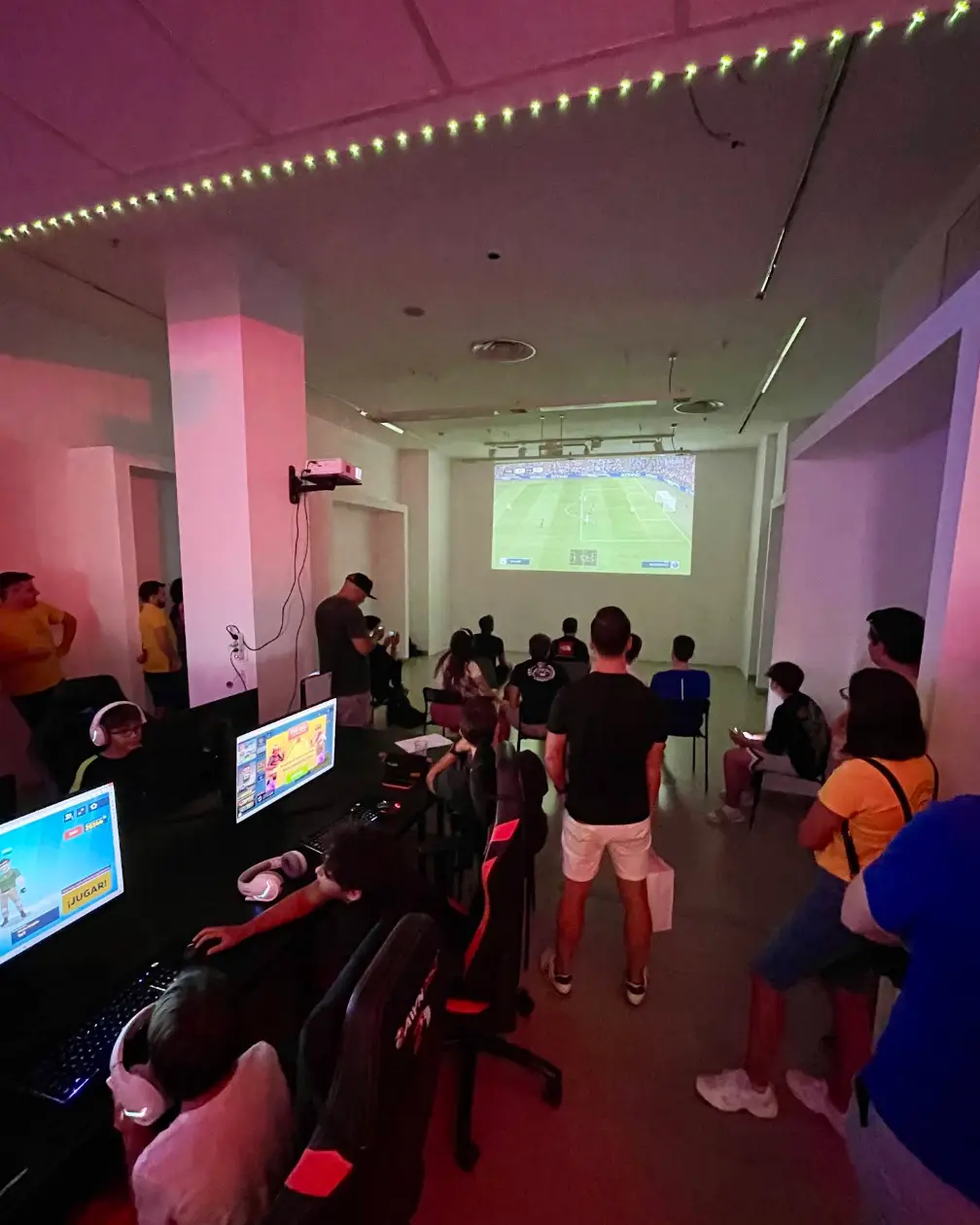 Изображение клуба Oasis Gaming Zone № 4
