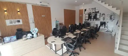 Изображение клуба LUMOS INTERNET CAFÉ № 1