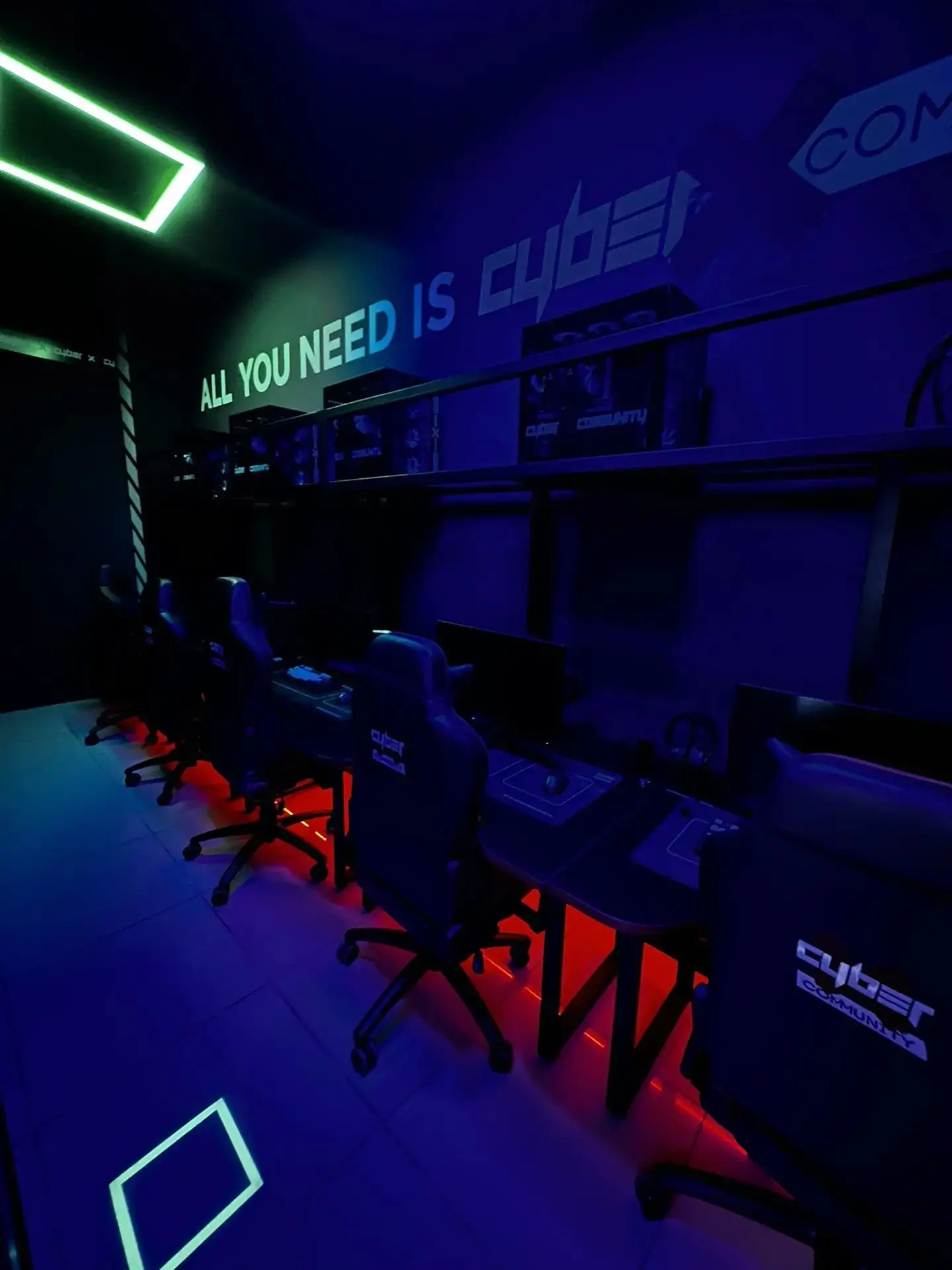 Изображение клуба CyberX 97 № 7
