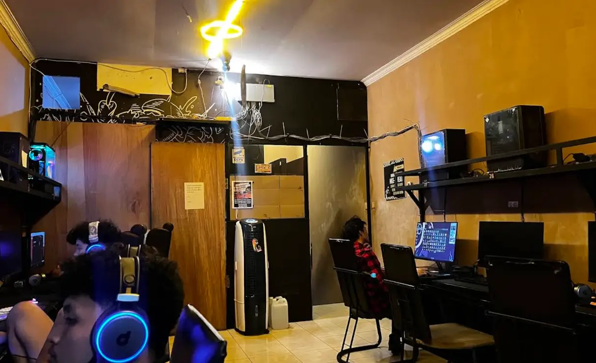 Изображение клуба ORLIN INTERNET CAFÉ № 1
