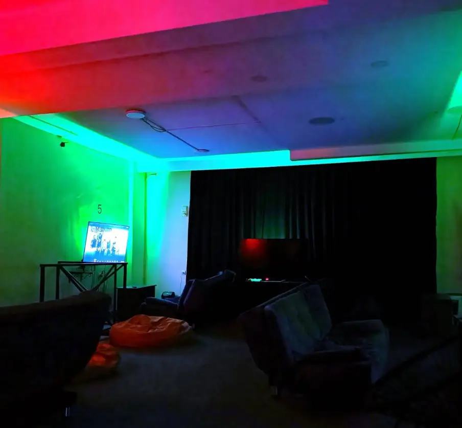 Изображение клуба Playstation Lounge - Game Room № 3