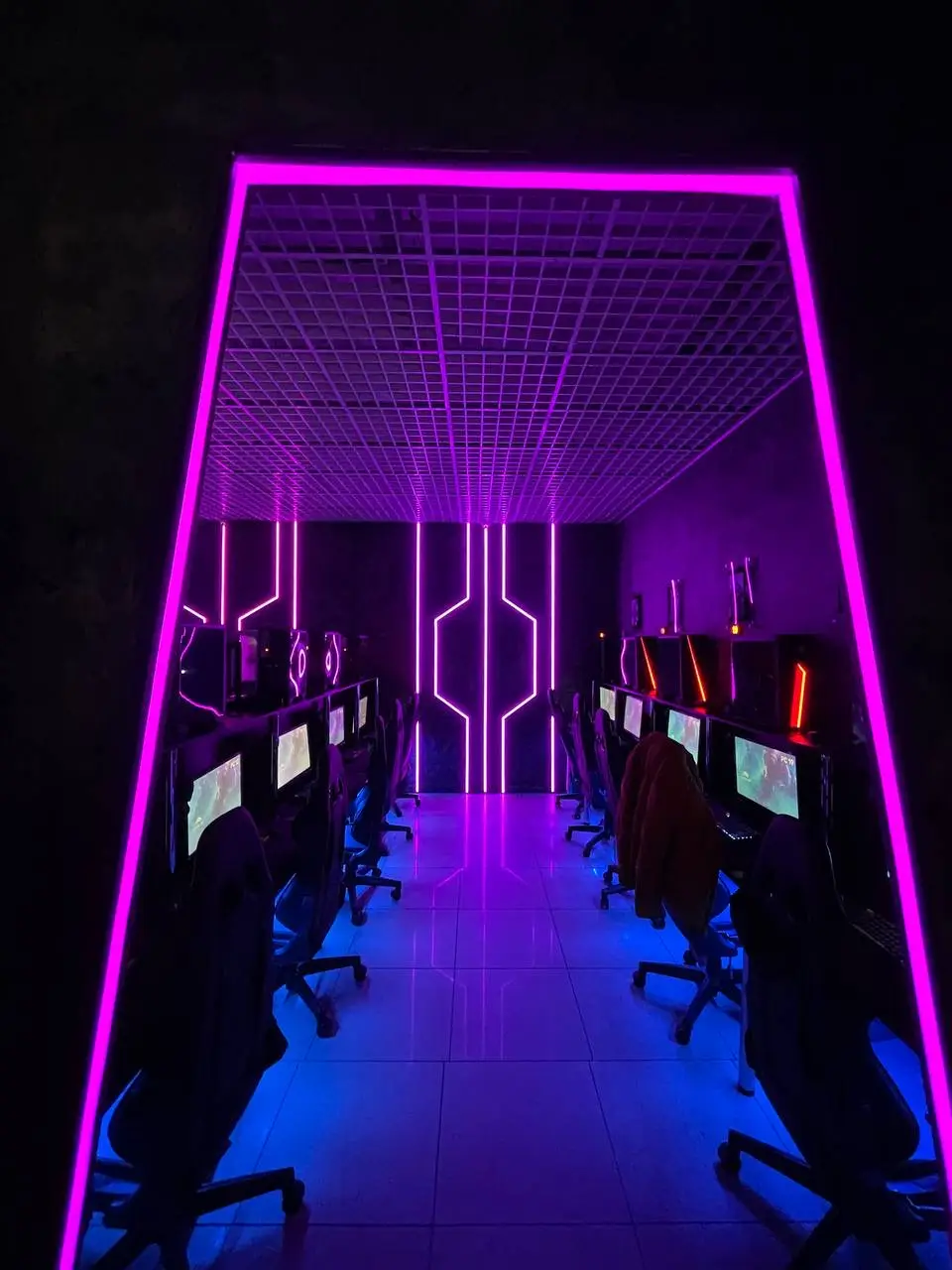 Изображение клуба Level Up № 1