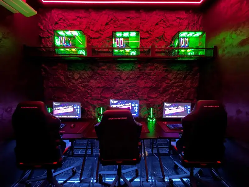 Изображение клуба VOLTAGE BLACK Sokol № 1