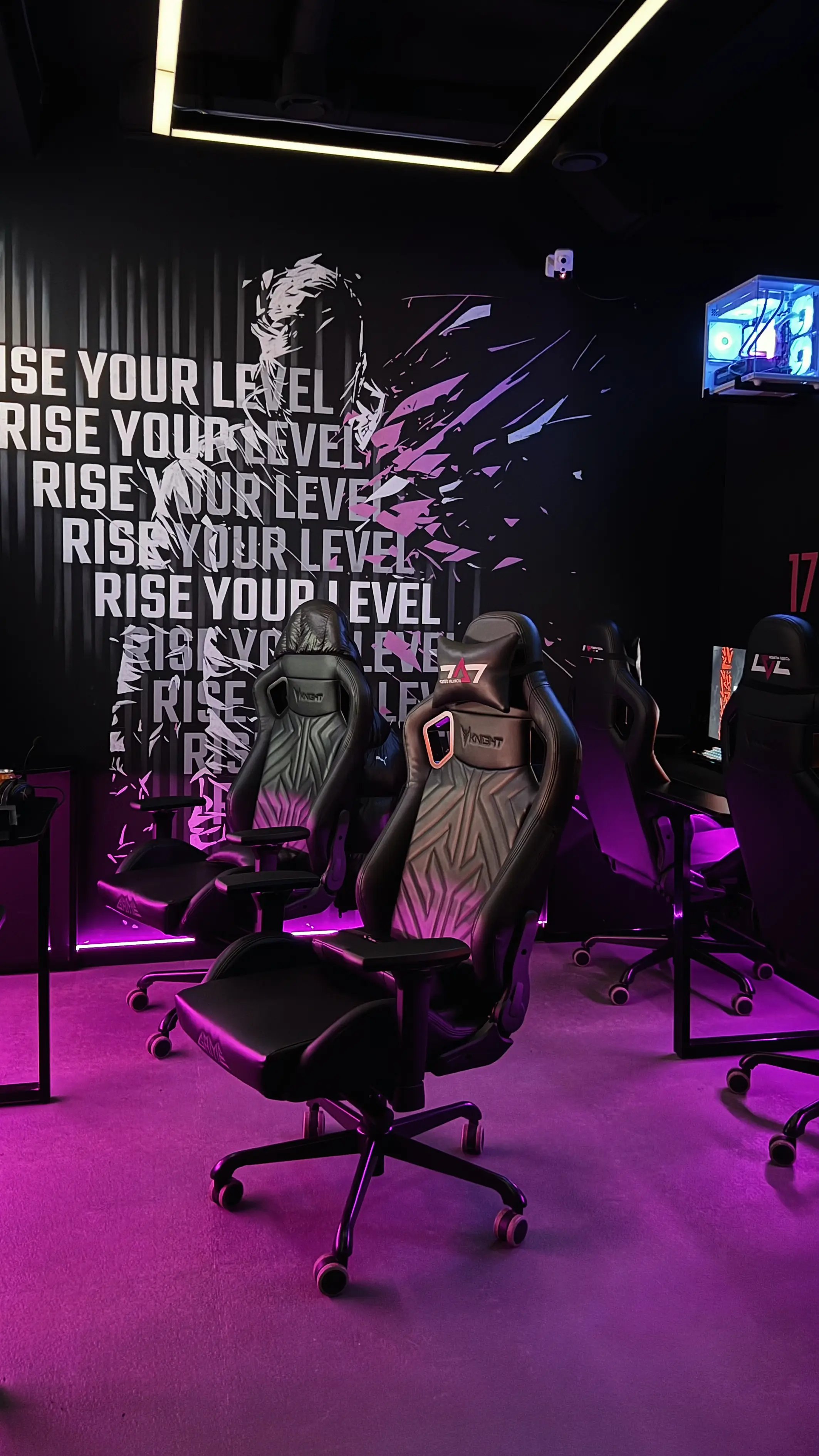 Изображение клуба LVL № 1