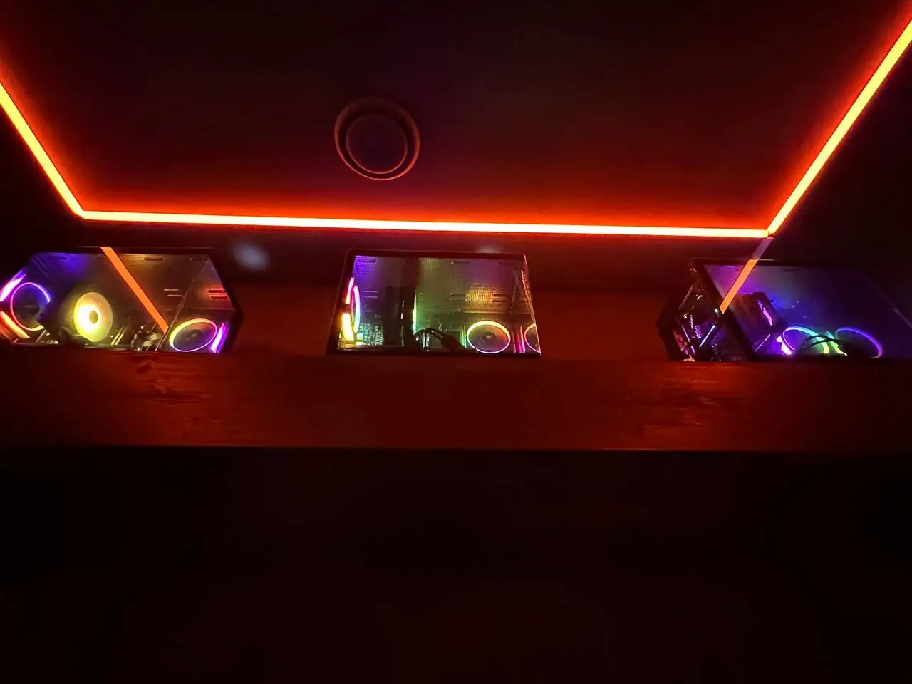 Изображение клуба 404 № 2