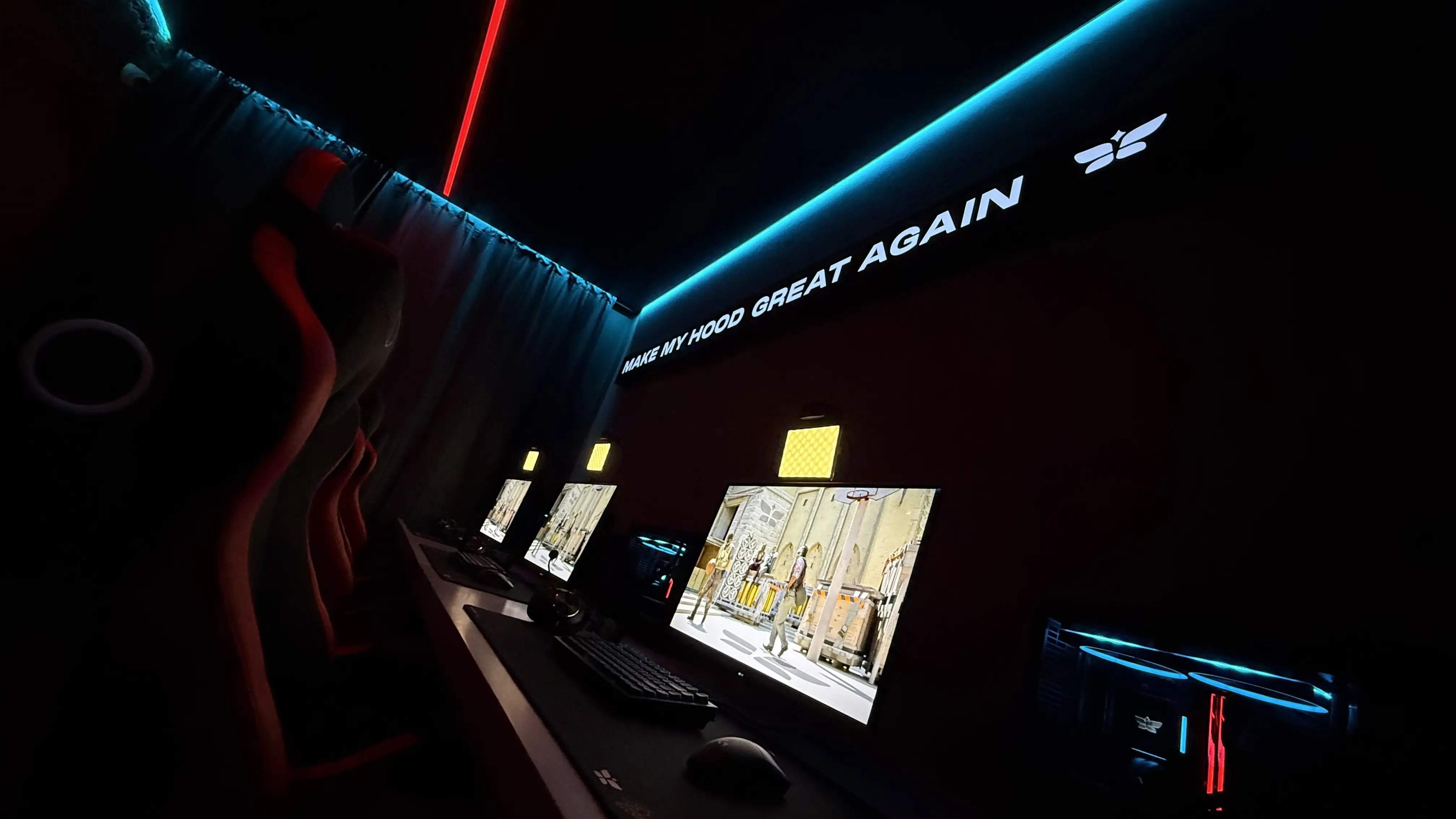 Изображение клуба 5 компов № 6