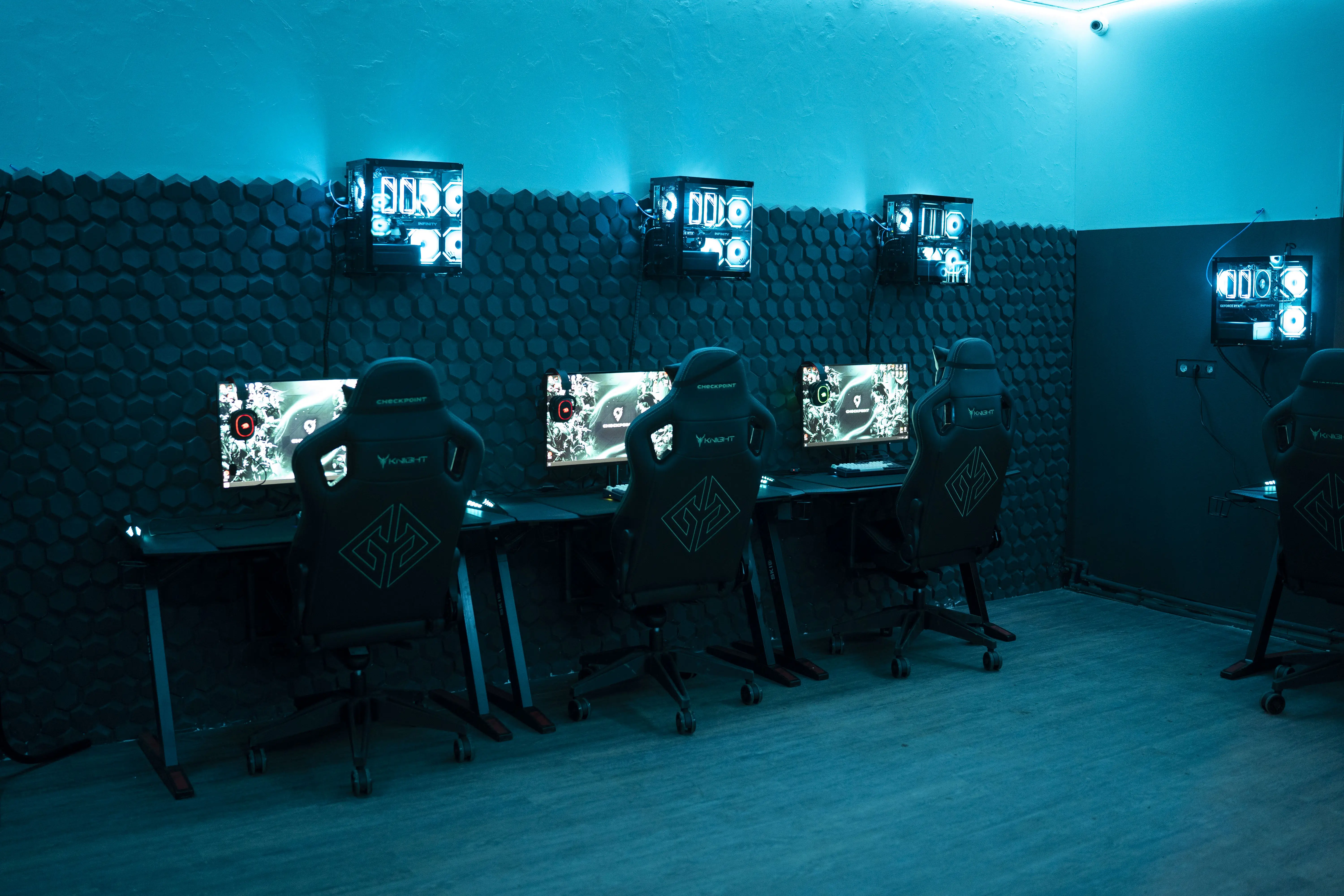 Изображение клуба CHECKPOINT № 4