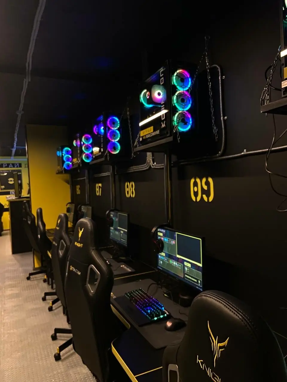 Изображение клуба COLIZEUM п.Октябрьский № 5