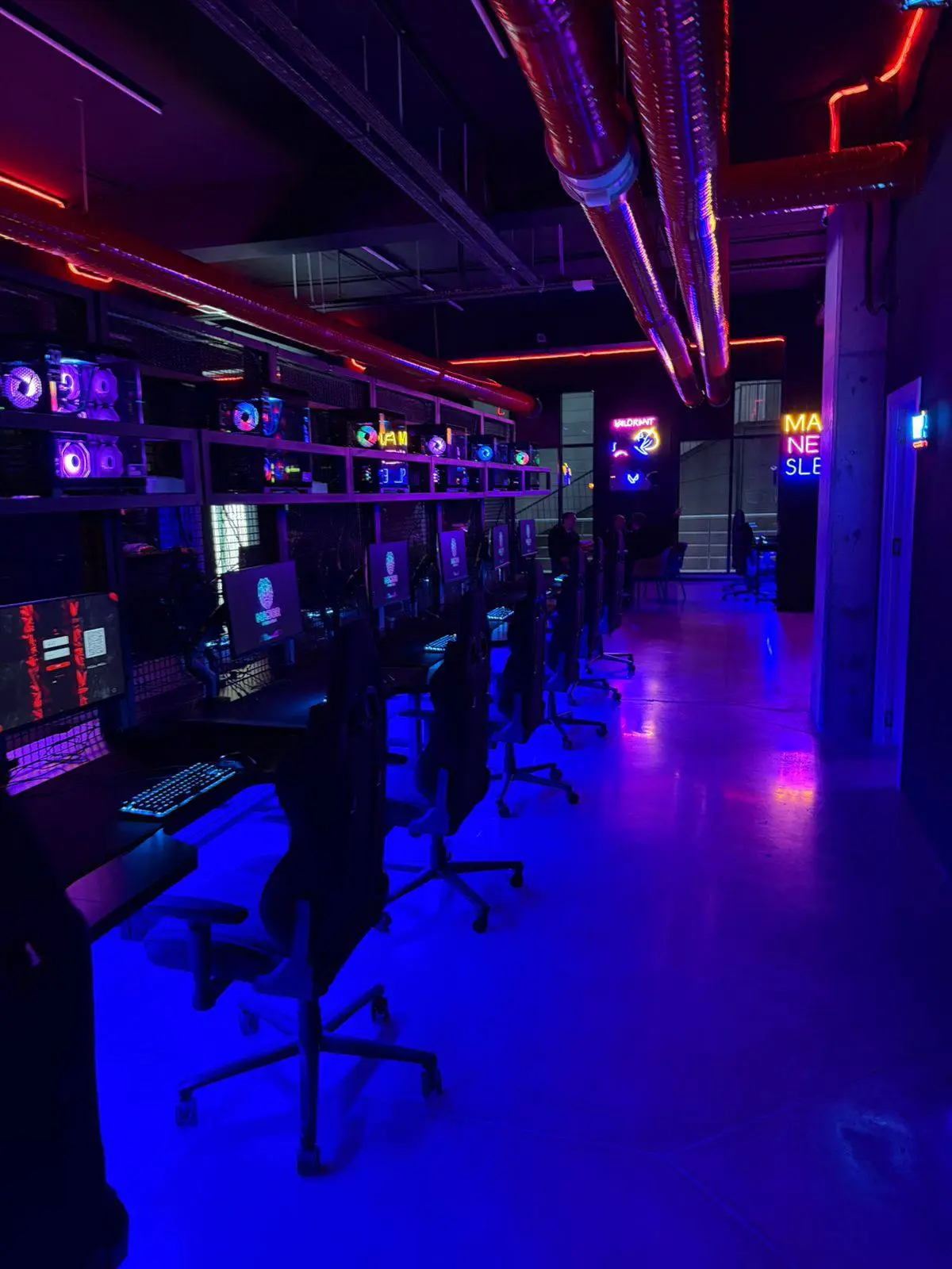 Изображение клуба MAJOR CYBER ARENA № 5
