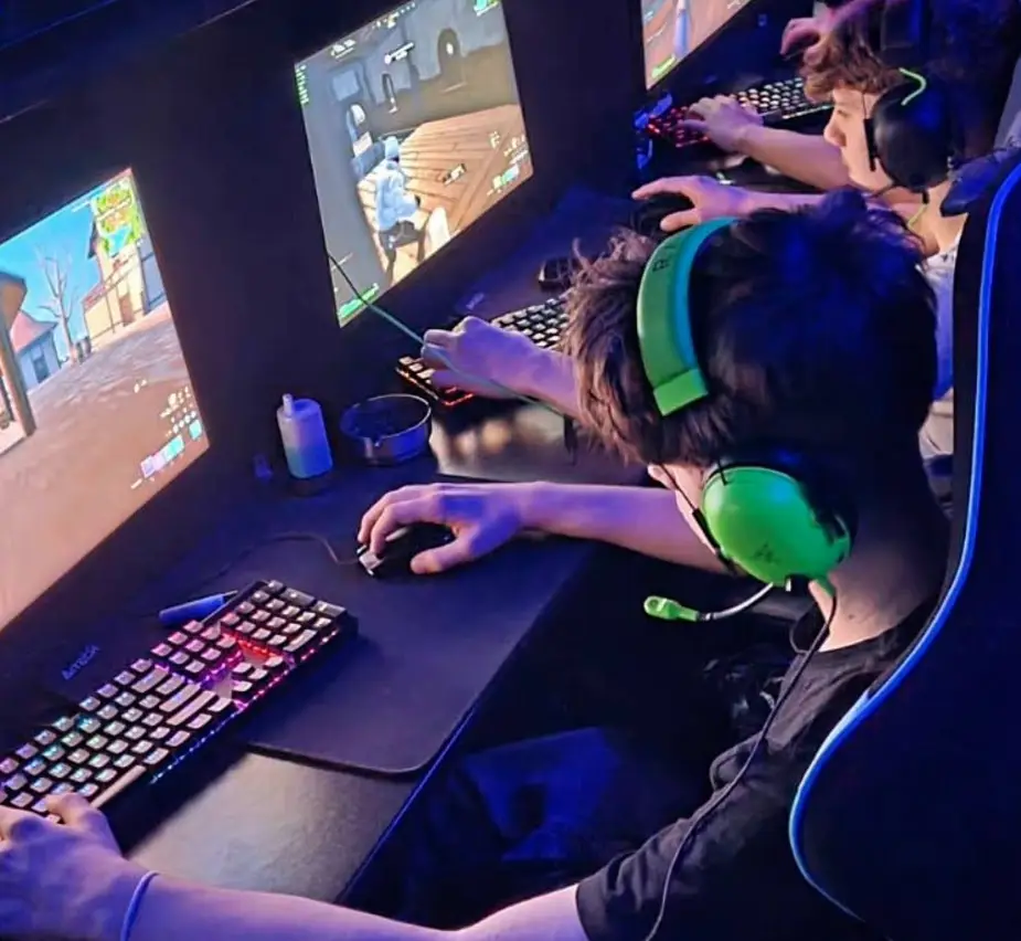 Изображение клуба House of Gamers by SKG Sibiu 2 № 1