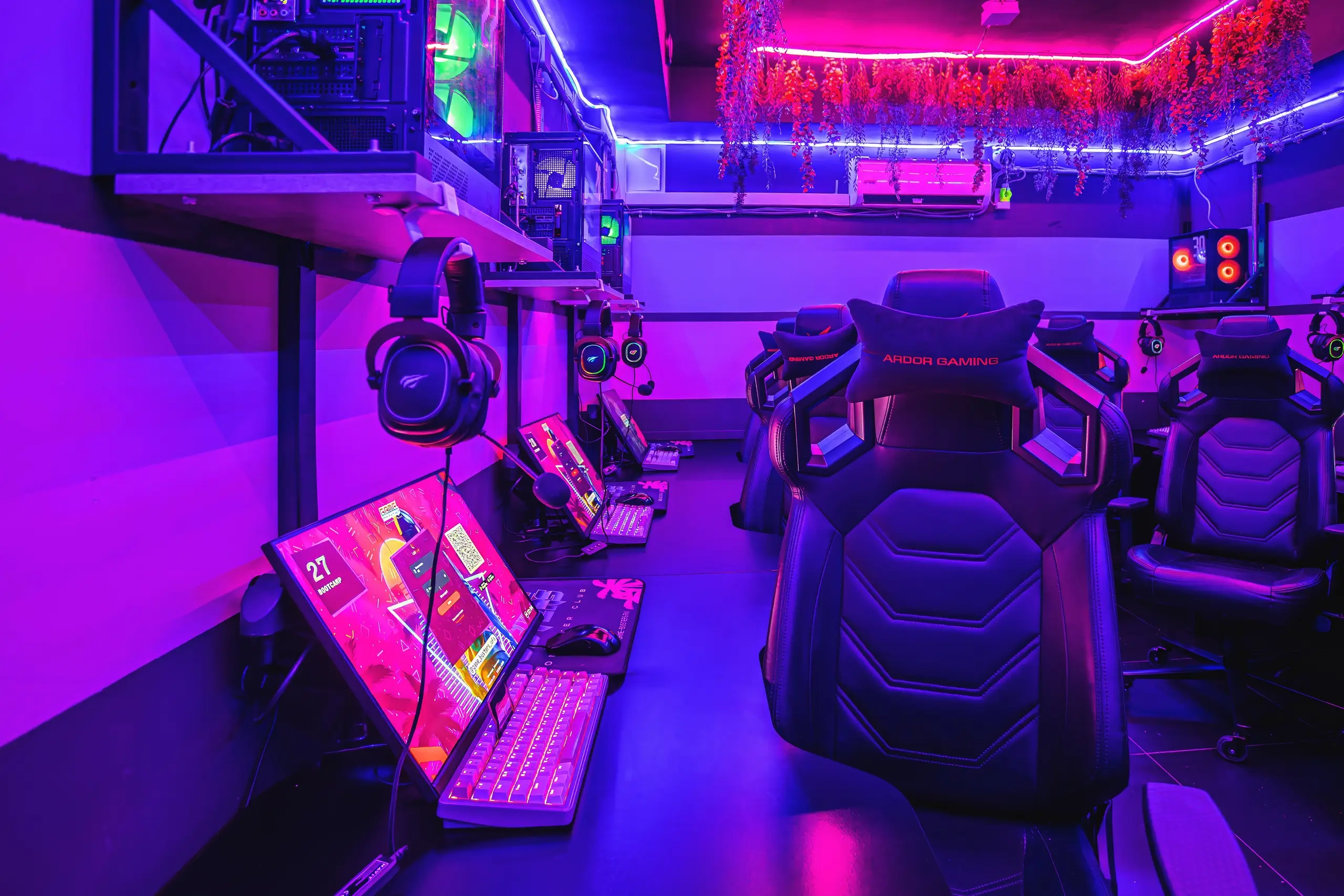 Изображение клуба «GAME BUSTERS» на Бакалинской, 48 № 5