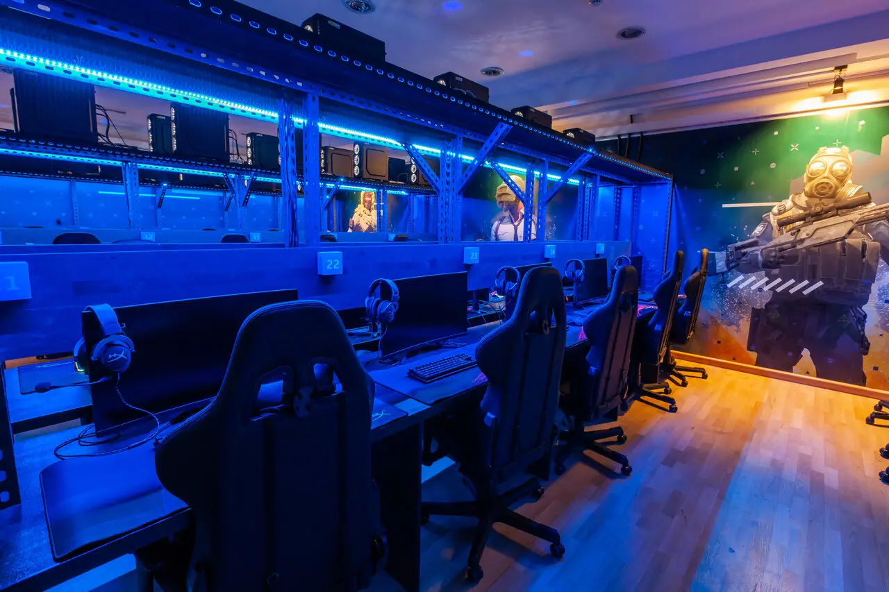 Изображение клуба SKY FORTRESS № 4