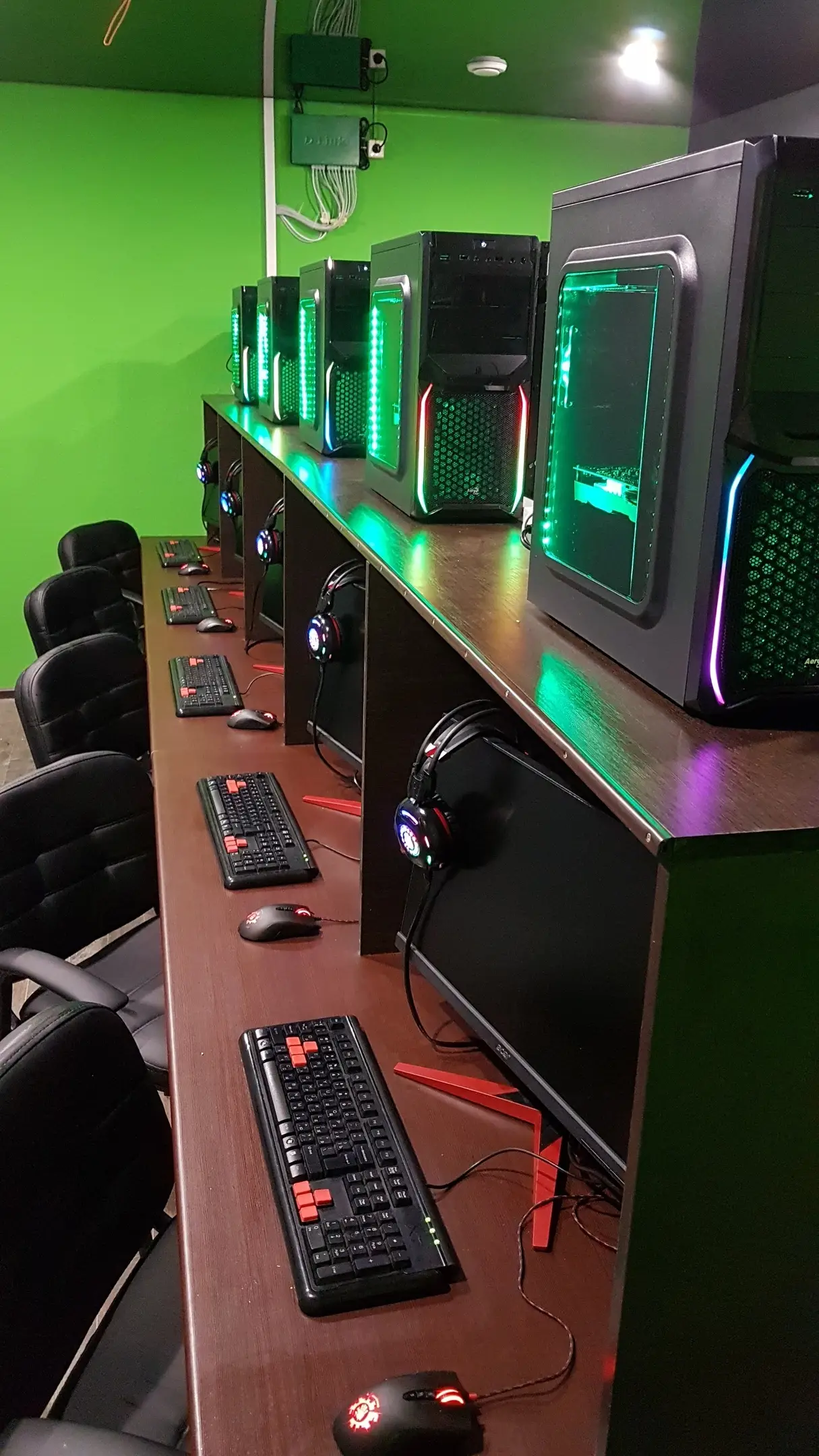 Изображение клуба GameHouse Площадь 1905 года № 1