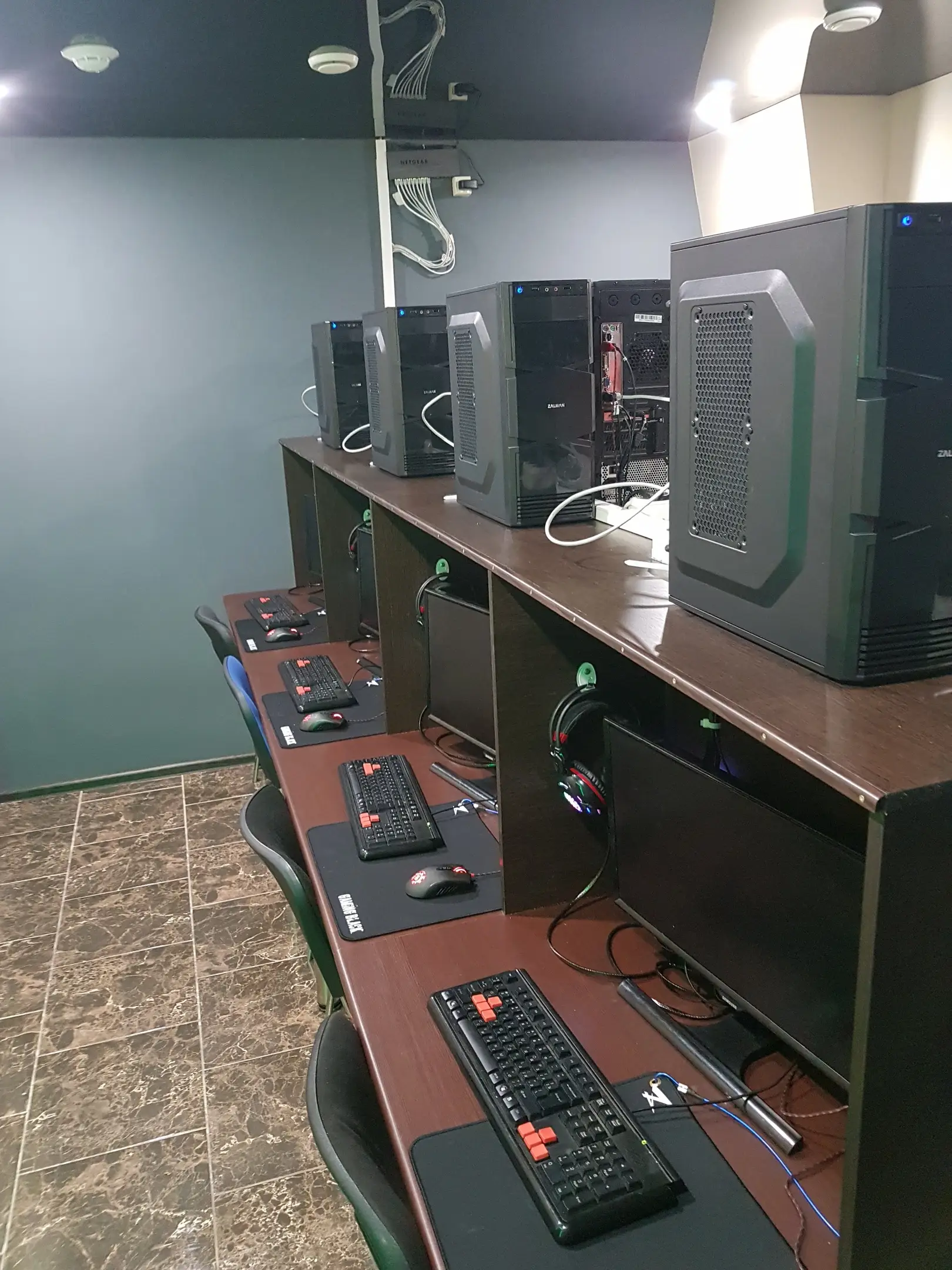 Изображение клуба GameHouse Площадь 1905 года № 3