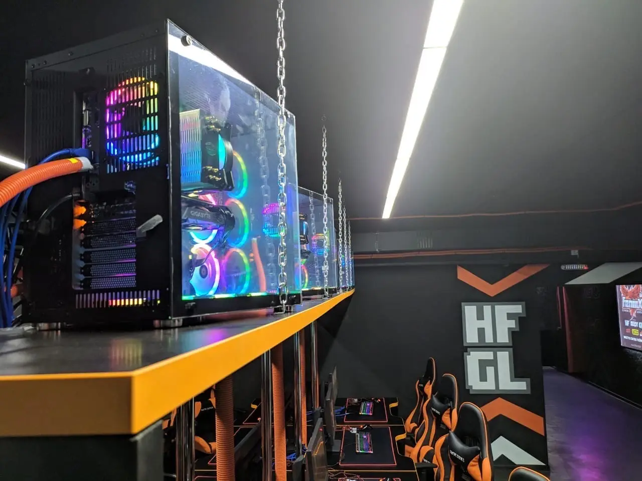 Изображение клуба FeniiiX. Gg на Ленина № 3