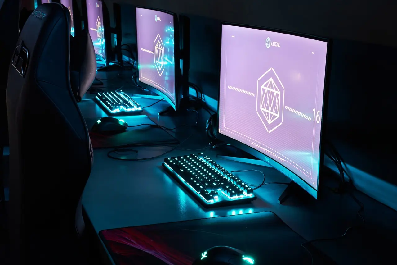 Изображение клуба LOCAL № 3