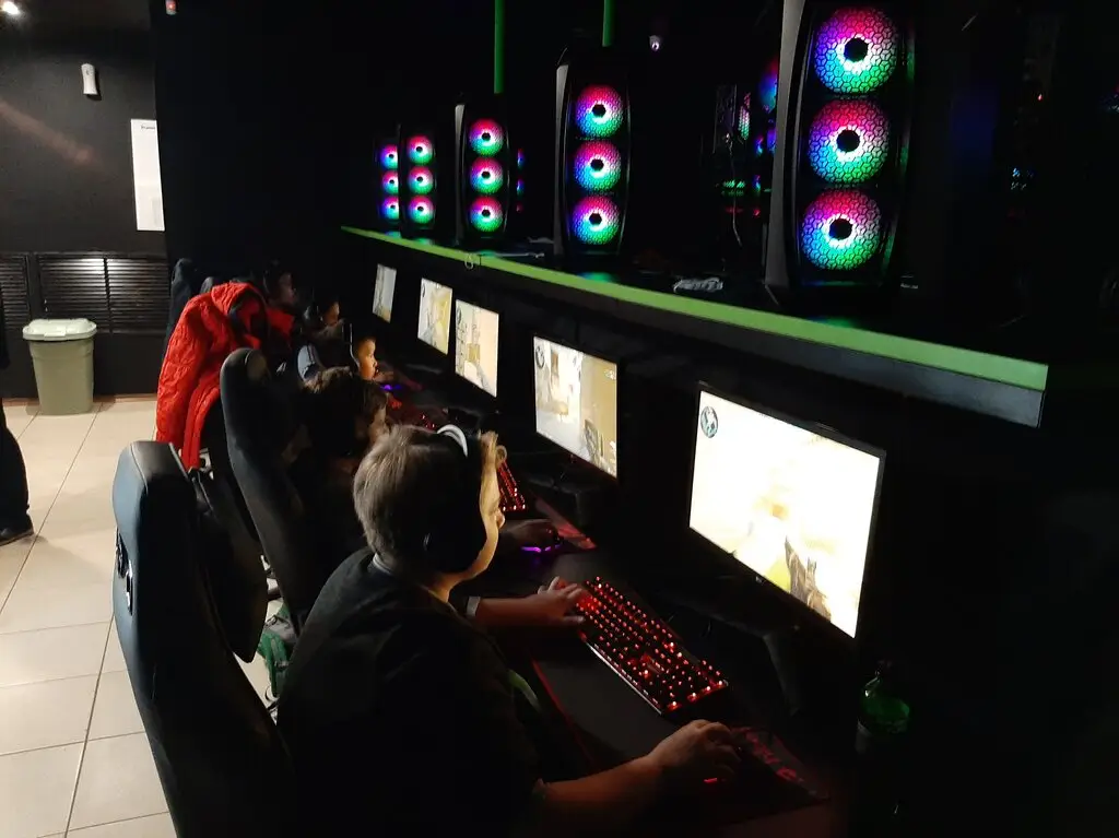 Изображение клуба Strike-Arena на Жукова № 4