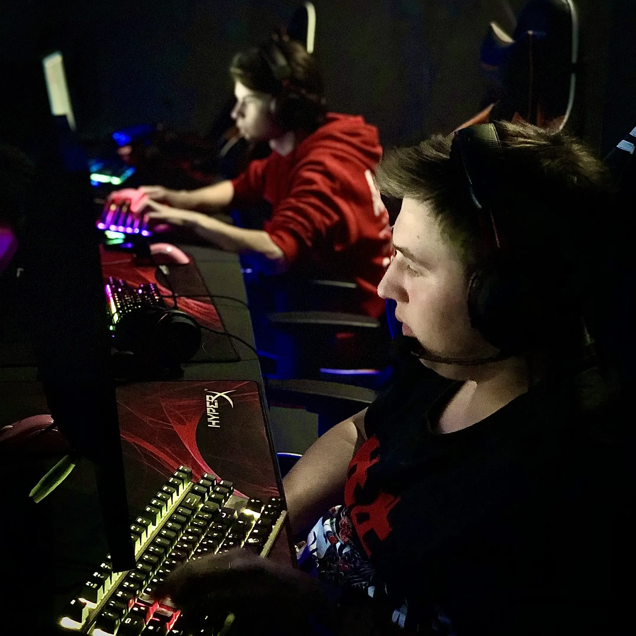 Спб компьютерные. True Gamers Самара ВК. We&l СПБ.