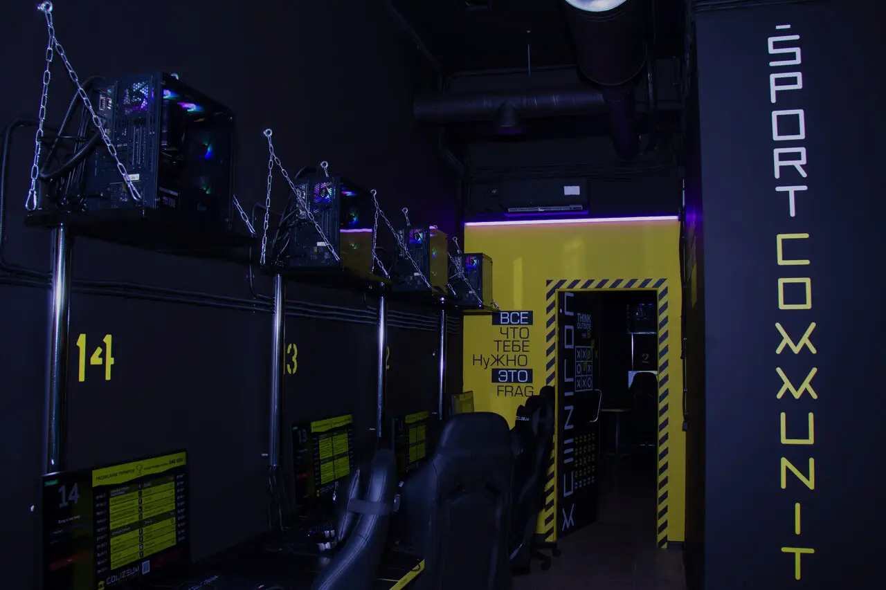 Изображение клуба COLIZEUM Химки № 2