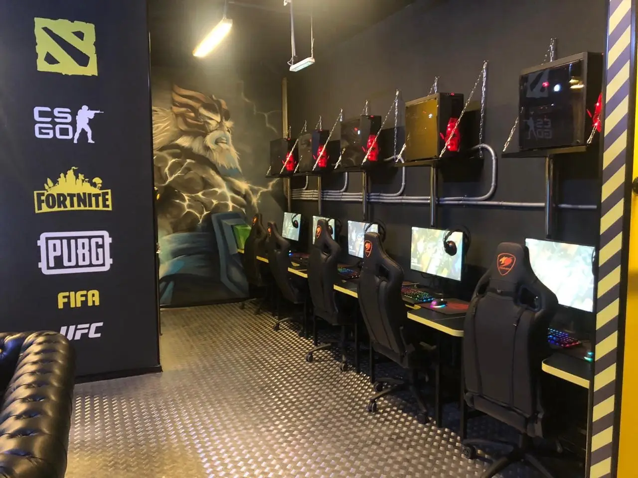 Изображение клуба COLIZEUM Красная Поляна № 9