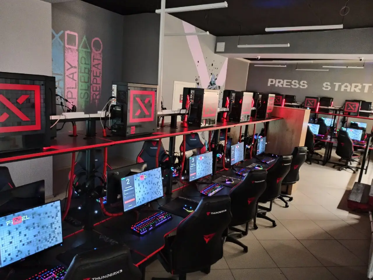 Изображение клуба Pixel № 4